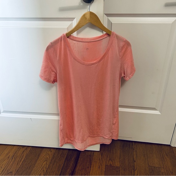 lululemon athletica Tops - Lululemon Sheer Textured Tee